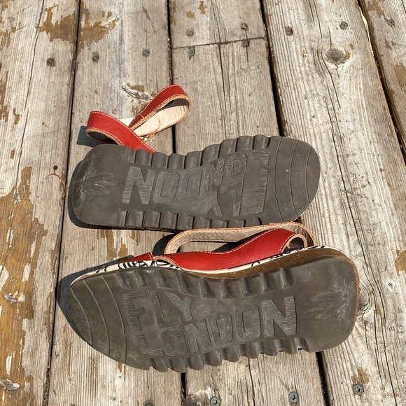 Fly London ankle wrap sandals - Picture 6 of 6